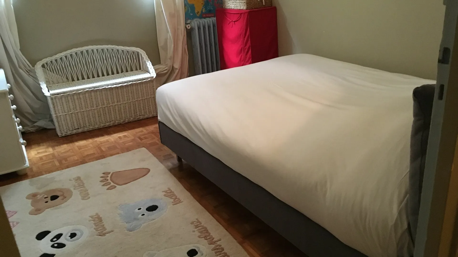 We - 75015 Apartment Paris