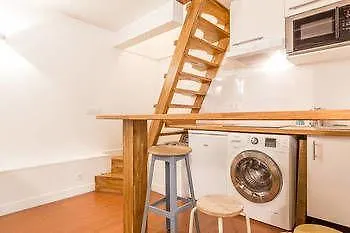 We - 75015 Appartement Parijs