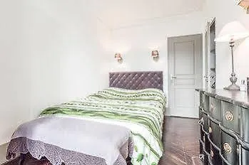 We - 75015 Appartement *